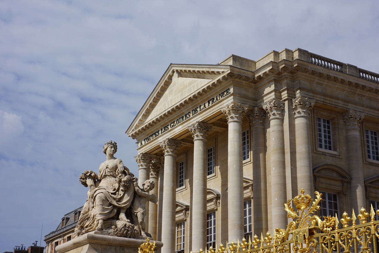 PALACE OF VERSAILLES