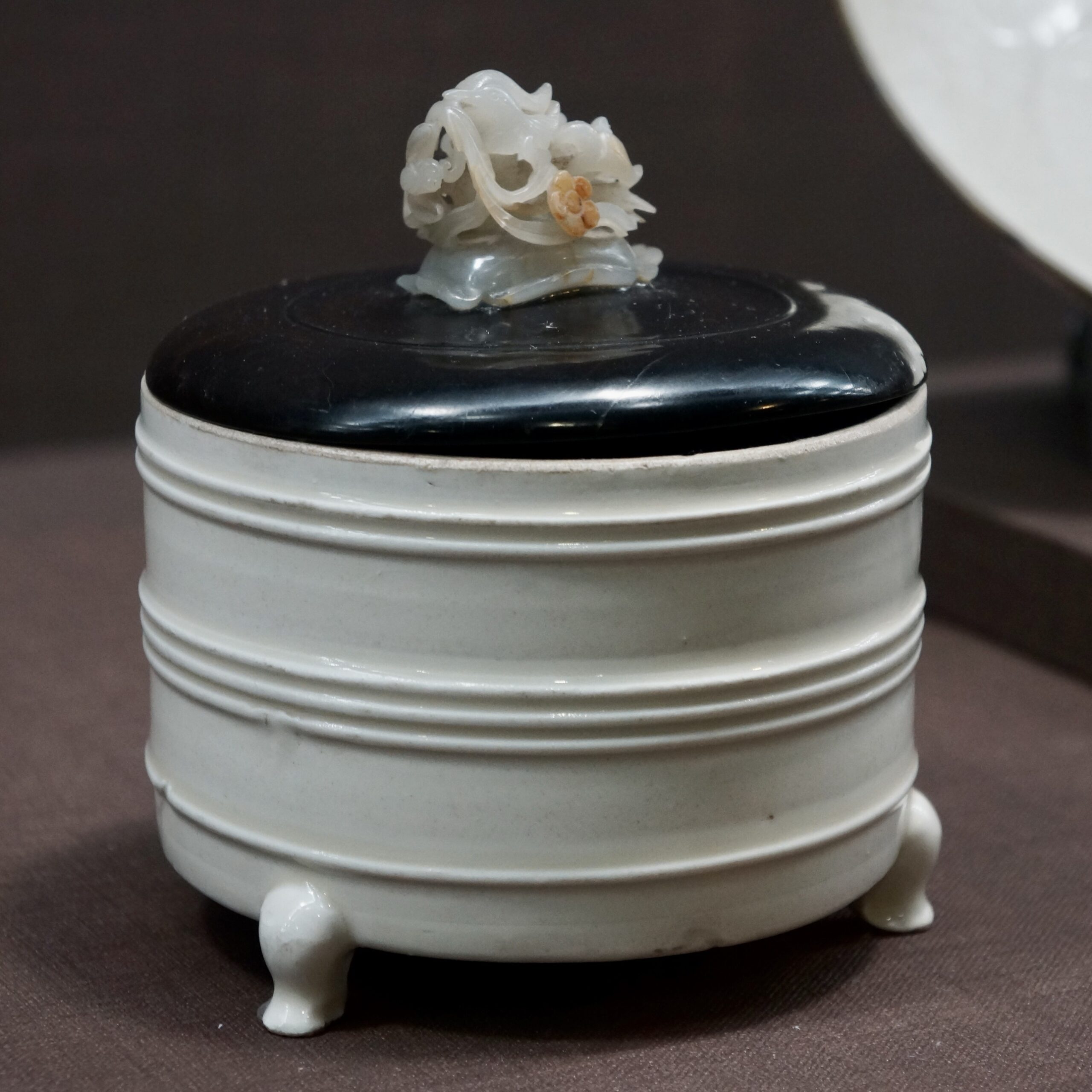 耀州窯展図録1997年青磁宋磁五代から元にかけての作品118